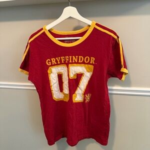 Harry Potter Gryffindor 07 Ringer Tee | Wizarding World Universal | XS